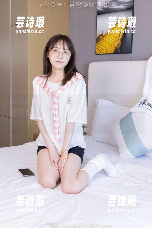 BoBoSocks袜啵啵 - 看小甜豆怎么把匡威帆布鞋穿出无限可能，图集分享真让人想跟风。