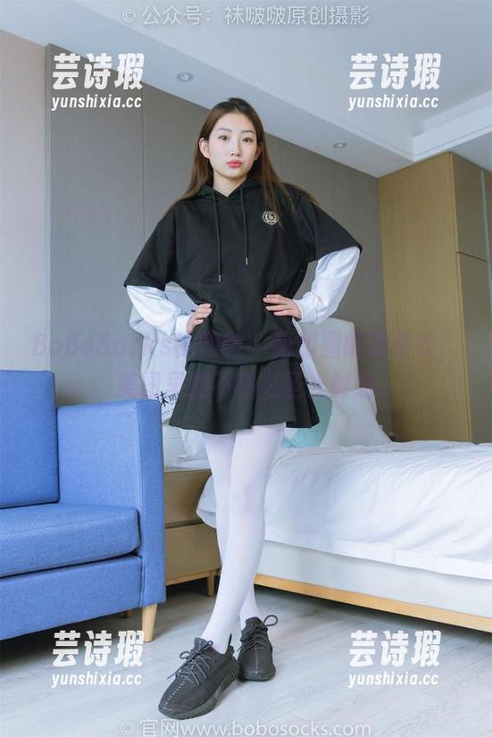 BoBoSocks袜啵啵-甜甜圈 BoBoSocks袜啵啵 - 甜甜圈的厚紫丝,美图里的不那么圣光时刻