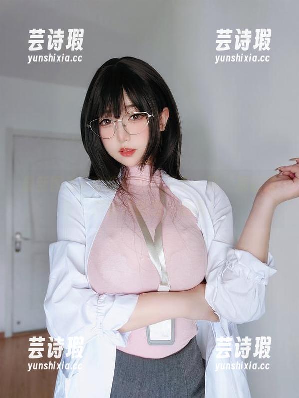K酱 最新图集K酱的吊带:又是一场‘拖延症’对照片的坚决抵抗!