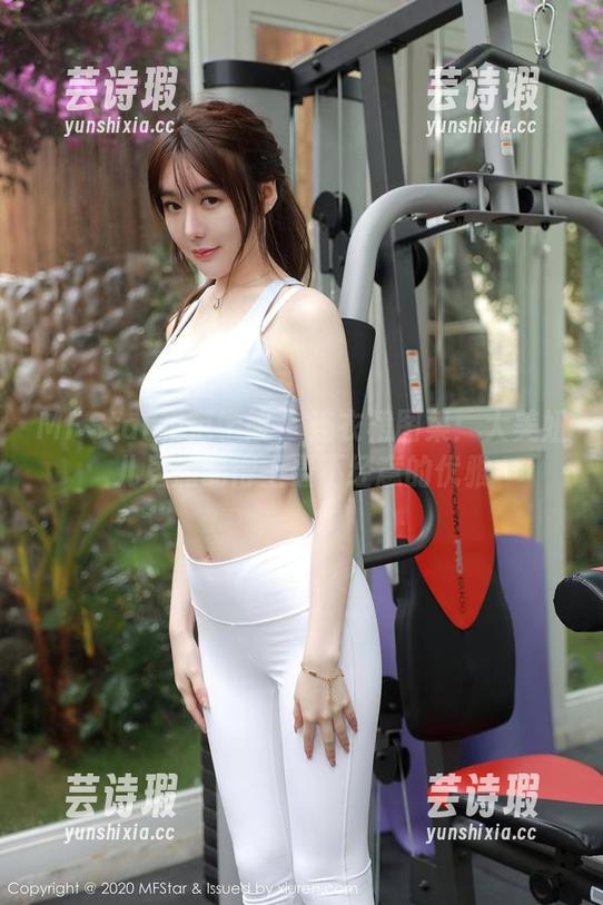 MFStar模范学院-大美妞儿 MFStar模范学院 - 连衣裙图集:大美妞儿居然配得上最不经意的优雅