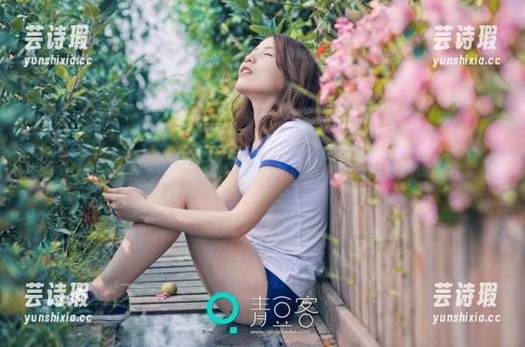 TGOD推女神-Una尤娜 TGOD推女神 - 让人捧腹的Una尤娜与她的丝袜写真资源合集