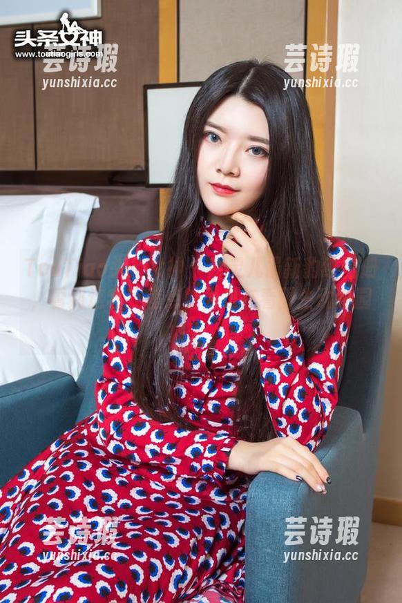 TouTiao头条女神-赵灵儿 TouTiao头条女神 - 赵灵儿最新豹纹图册,看到这套我差点以为是在看野生动物园!