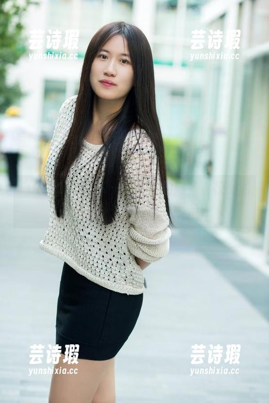 TuiGirl推女郎-陆瓷 TuiGirl推女郎 - 图片里的陆瓷,校园的各种路口,你会选择哪条?