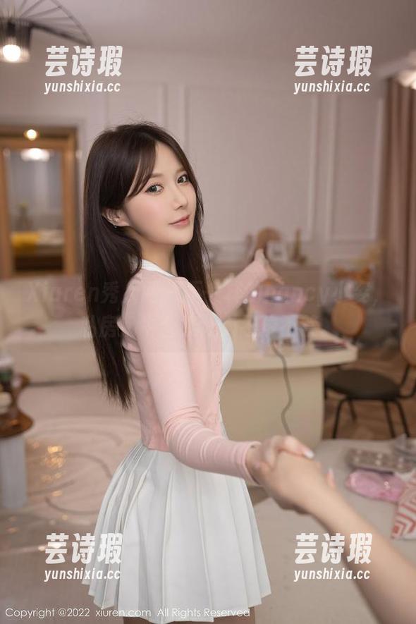 Xiuren秀人网-nancy小姿 Xiuren秀人网 - 不一样的nancy小姿,私房奶牛合集让人忍俊不禁。