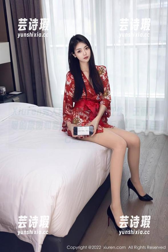 Xiuren秀人网-王俪丁呀 Xiuren秀人网 - 腿长就是任性,王俪丁呀的原图和套图足以让我“反思”一下自己的身材!