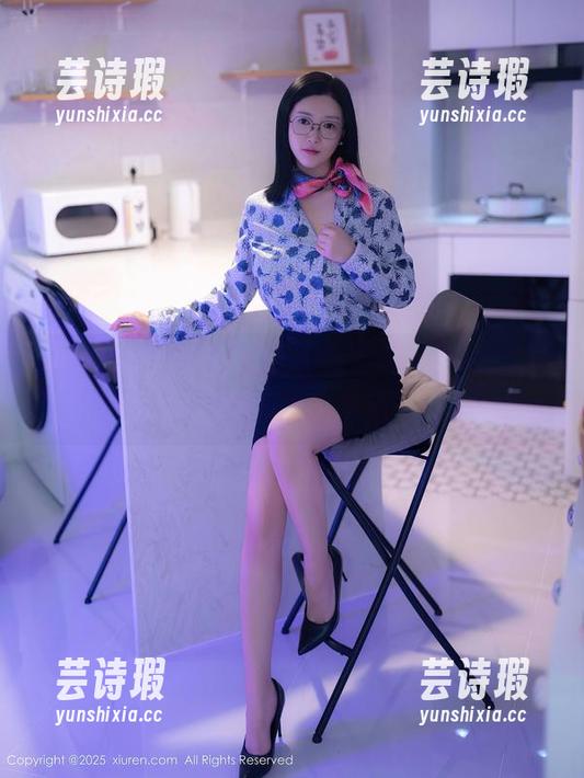 Xiuren秀人网-王雅姗是我 Xiuren秀人网 - 王雅姗是我,办公室角落里的写真灵感