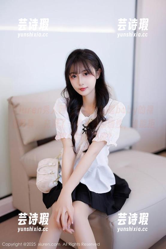 Xiuren秀人网-瑶瑶baby Xiuren秀人网 - 更新!瑶瑶baby的裸足写真,充满了一种从容和随性,谁能拒绝这样的小洒脱?