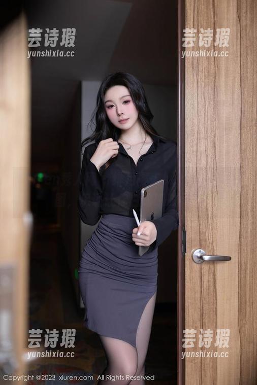 Xiuren秀人网-绯月樱-Chery Xiuren秀人网 - 绯月樱-Chery的泳衣套图,保证让你白瞎眼时间。