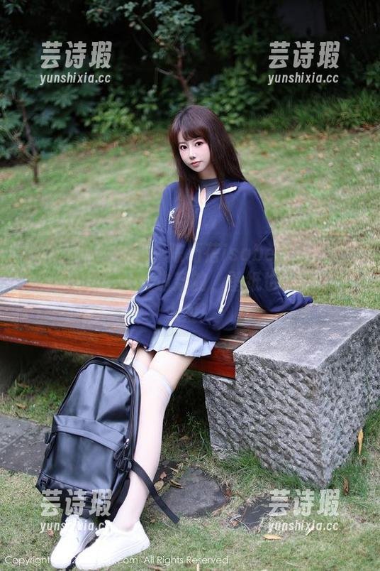 Xiuren秀人网-陈巧蓓isabella Xiuren秀人网 - 陈巧蓓isabella:谁说水手服只有去海边穿的,壁纸也是闪闪惹人爱!