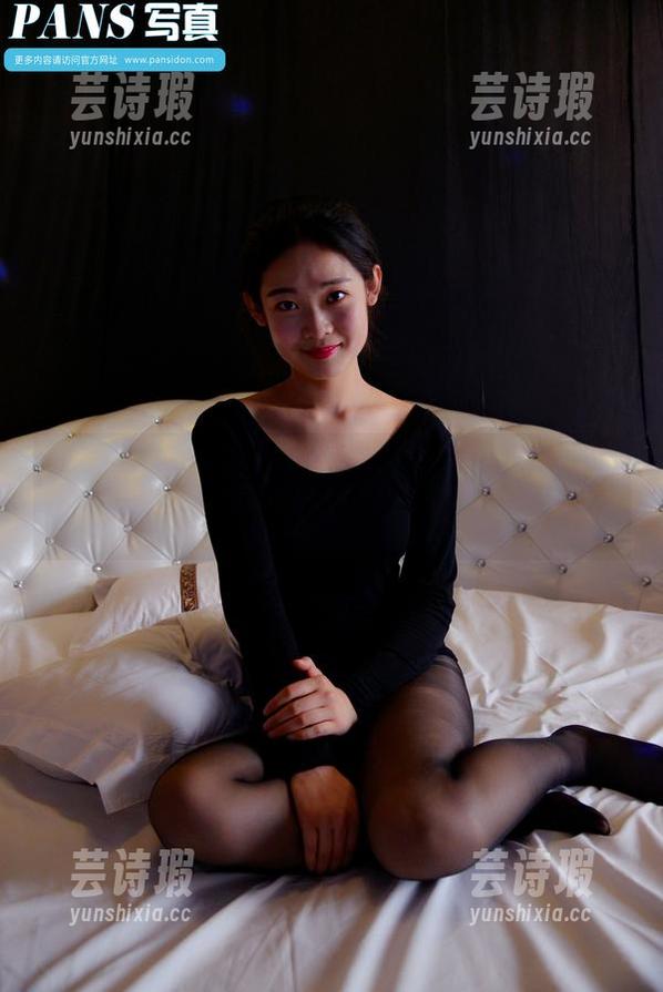 pans-熙媛 pans - 水手服+熙媛=我在想要不要请她就此开一船酒吧…