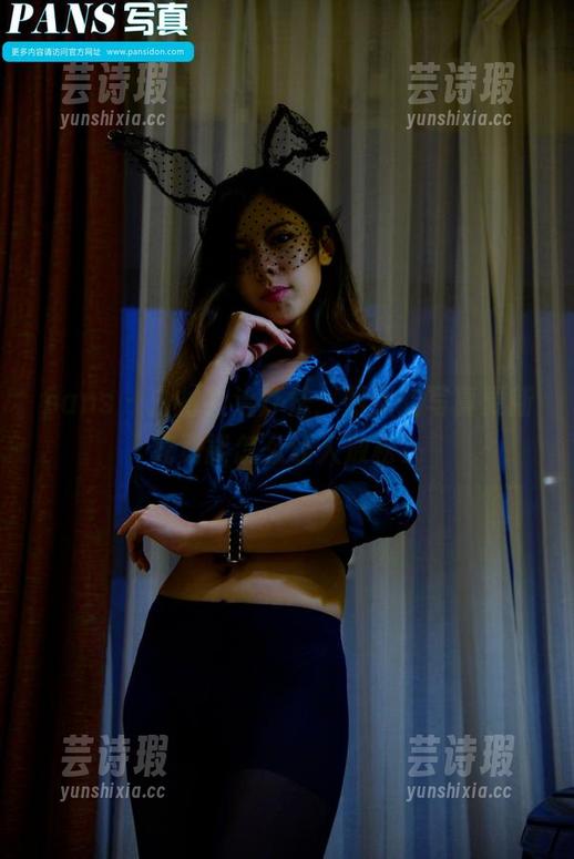 pans - 白衬衫治疗法：熙熙的写真更新究竟能怎么让人放松？
