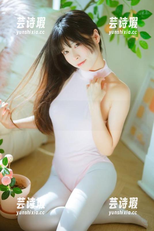 三无人型 不得不说,“三无人型”的免费照片,有种柴郡夜梦的超现实感。