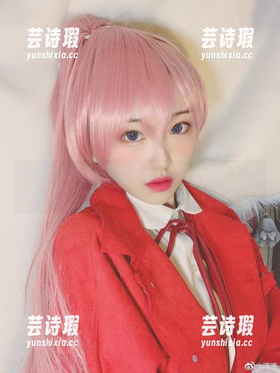 当嘎潼的裸足邂逅高清，似乎地板都发出了赞叹