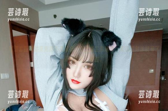 高清套图里的夏鸽鸽不想起床，穿上杀生院泳装，竟让我对泳装有了新的理解，捂脸。