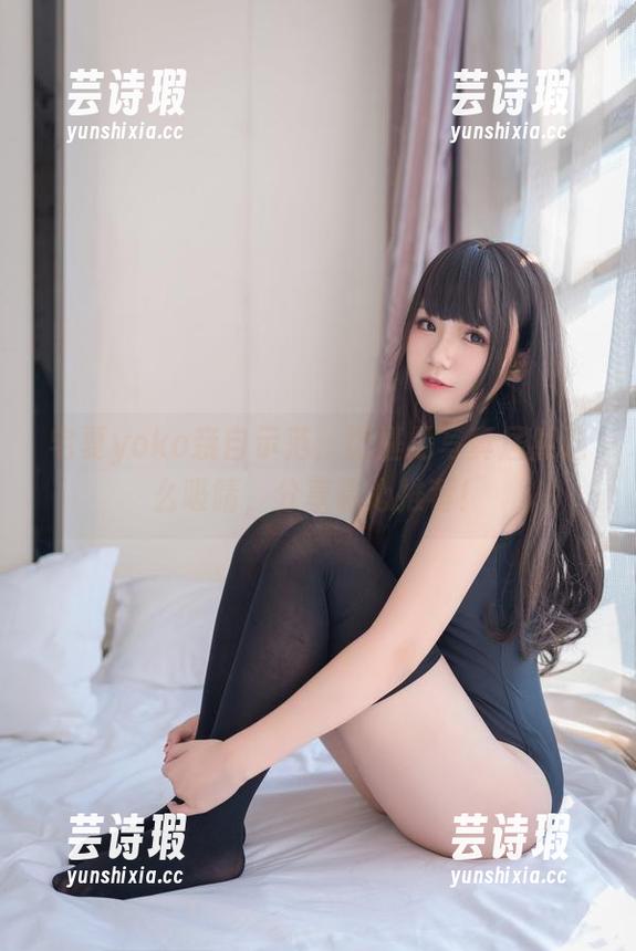 宅夏yoko亲自示范：比基尼写真居然这么吸睛，分享真心推荐！