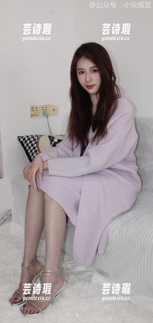 小众视觉-婷婷 小众视觉 - 横扫图库!网袜原图全集,婷婷的美腿让你目不转睛,心里小鹿乱撞。