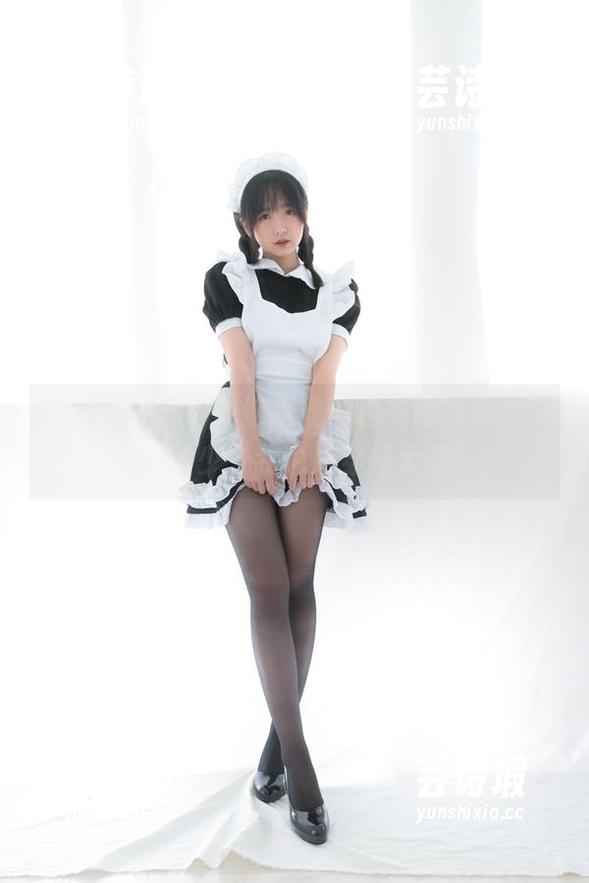 少女秩序-鹿可 少女秩序 - 下载这组鹿可连衣裙写真集,浓缩了多少“我也是穿搭大师”。