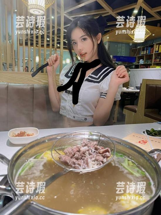 就是阿朱啊 微密圈 - 精选就是阿朱啊的棉袜作品,慢慢看,有意想不到的好玩的细节。