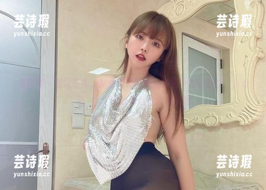 张思允 微密圈 - 提取原图,从张思允的黑丝制服中发现新的“小心思”,分享分享这份小确幸吧