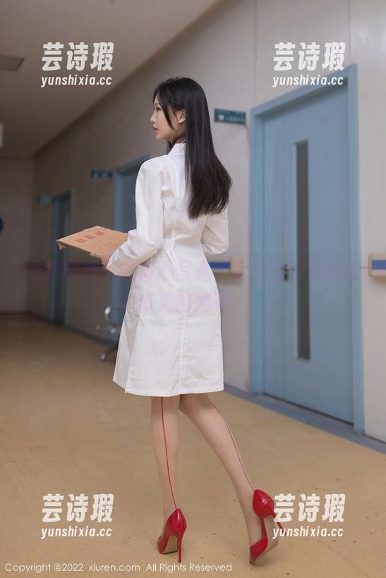 抖娘利世 看抖娘利世的甜心写真,莫名有点想打包带走的冲动。