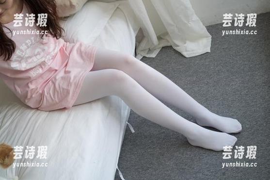 森萝财团-小樱 森萝财团 - 精选小樱御姐套图——要不要这么惊艳?让我有种想偷偷收藏的冲动。