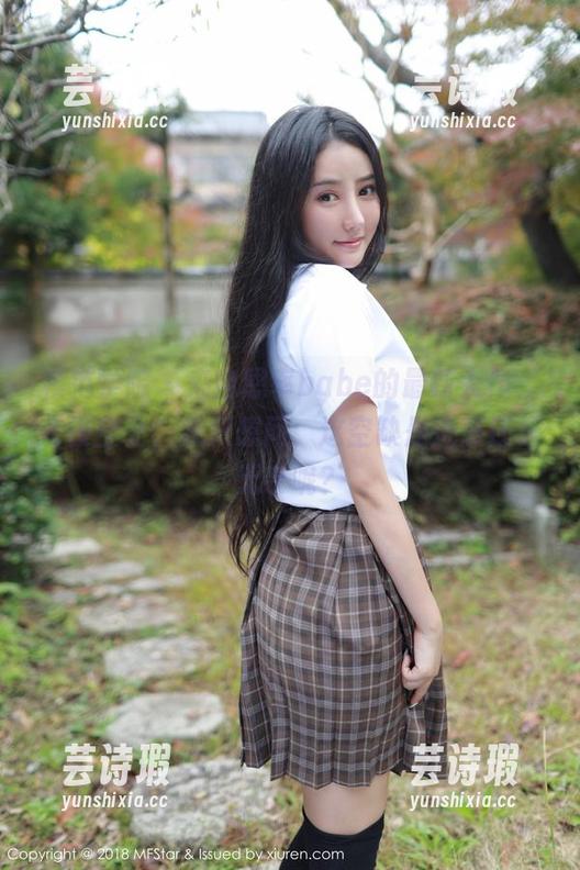 模范学院-恩率babe 模范学院 - 来自恩率babe的最新大作,《镂空》,我只想问,这空缺是魅惑还是无奈呢?