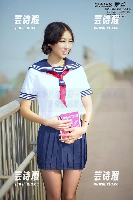 爱丝 - 秘书不只是桌前一角——佳慧原图带你穿越职场