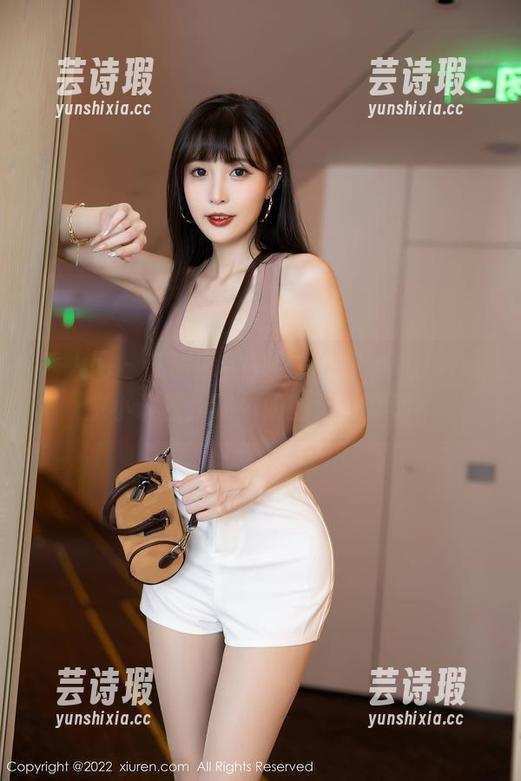秀人网-优琪琪子yuki 秀人网 - 私房奶牛,优琪琪子yuki的治愈小讲座:喝牛奶的正确姿势?