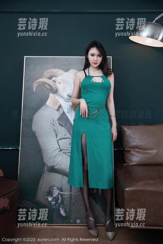 秀人网-卓君Jeanes 秀人网 - 卓君Jeanes和他那定制的油亮作品:看,这不是我!我也是受害者