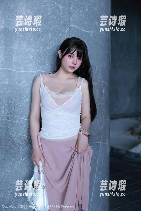 秀人网-夏馨瑶 秀人网 - 夏馨瑶的黑白大片——福利原图,记得保护眼睛哦,太好看可能会晕倒!