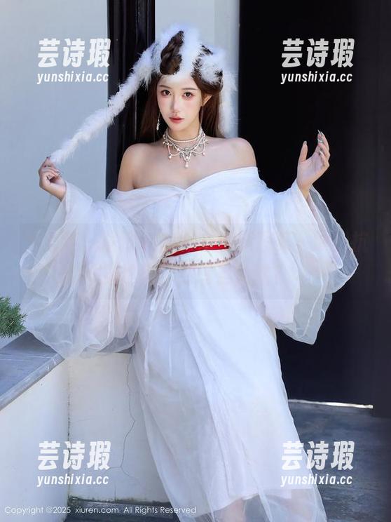 秀人网-慧敏Vivi 秀人网 - 慧敏Vivi皮衣最新图集,谁能抗拒这种自然泛滥的酷?