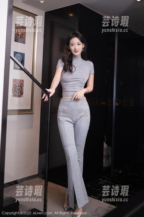 秀人网 - 在线捣乱：果果Nikki的办公室原图乌龙史