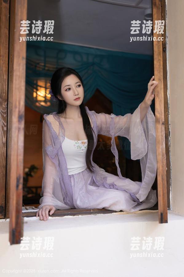 秀人网 - 虽说是棉袜，王俪丁小宝贝的写真里却藏着太多隐情