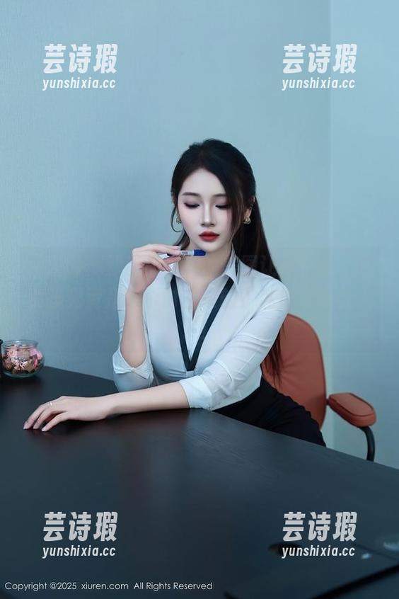 秀人网-邹晶晶女王 秀人网 - 邹晶晶女王的美图让我好奇,这女孩究竟是哪个时空来的?私拍太吸引人了!
