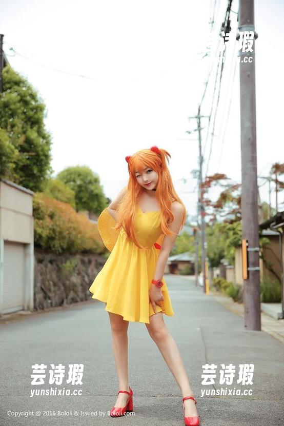 菠萝社-夏美酱 菠萝社 - 夏美酱的写真私拍合集:看了这些,我终于明白“天然呆”是怎么来的了。