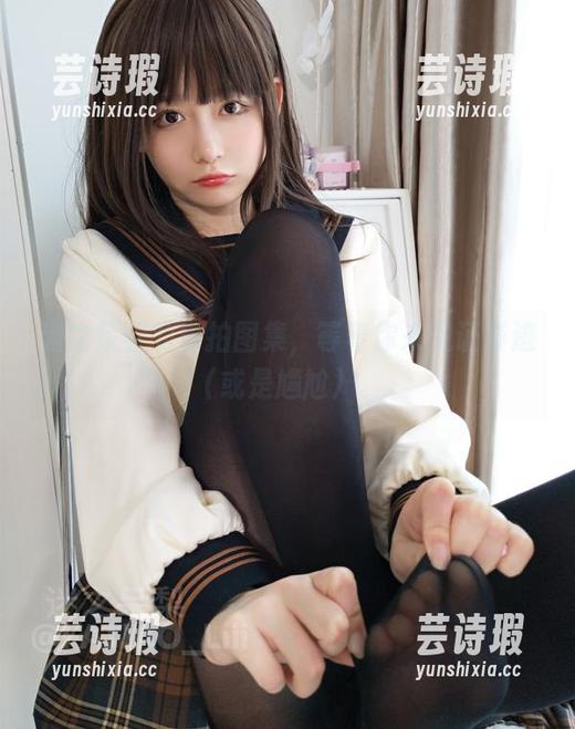 迷之呆梨 迷之呆梨的自拍图集,等着你来见证奇迹(或是尴尬)。
