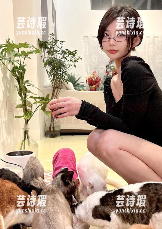 陈妮妮UNI 微密圈 - 资源大集结:看陈妮妮UNI如何与豹纹扯上关系!