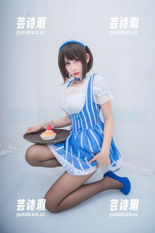 雯粥粥i写真：水手服与海盐的完美邂逅。